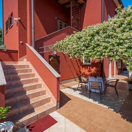Iva House With Apartment Умаг Екстер'єр фото