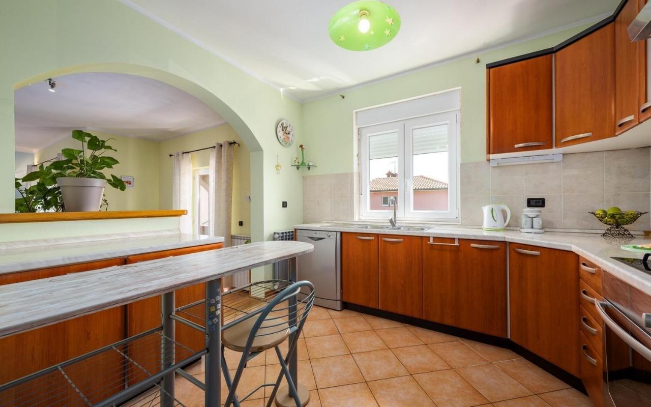Iva House With Apartment Умаг Екстер'єр фото