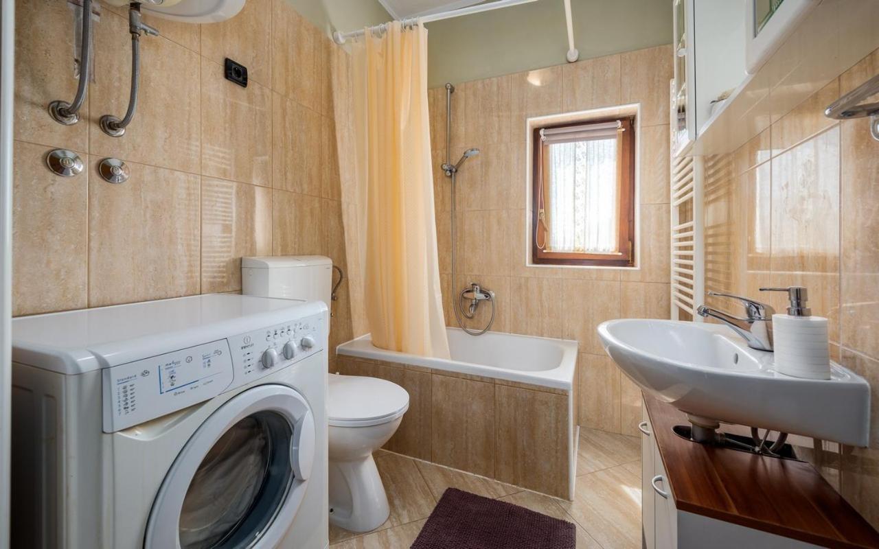 Iva House With Apartment Умаг Екстер'єр фото